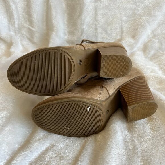 Strappy Light Brown Ankle Boots Womens Size 6 Tan Minimalist - Picture 3 of 4